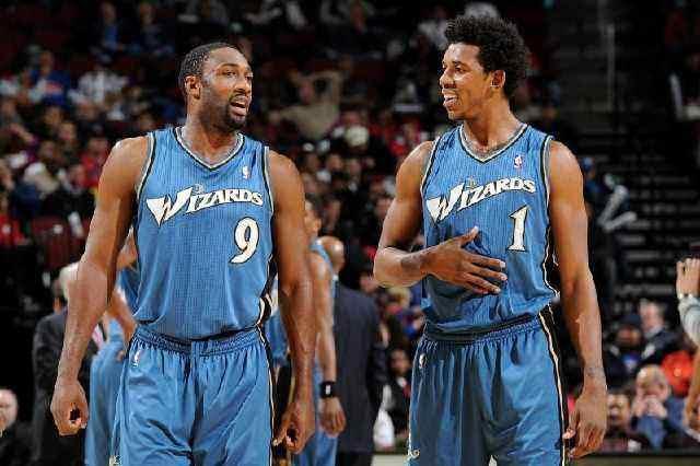 两位主创的 两位主创的